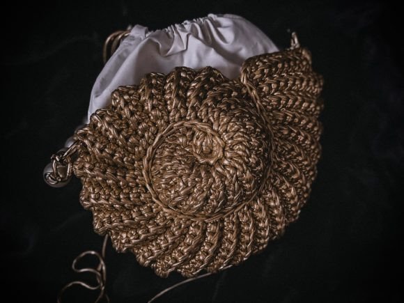 Crochet Pattern Shell Bag PDF Digital: A Step-by-Step Guide to Creating a Stylish Handbag