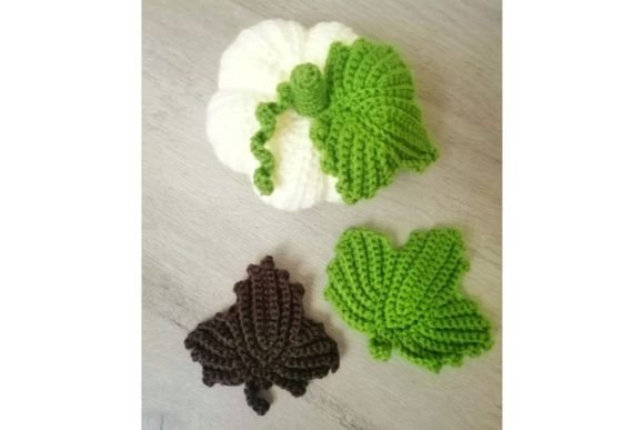 Crochet Pumpkin Leaf Pattern for Halloween Decor
